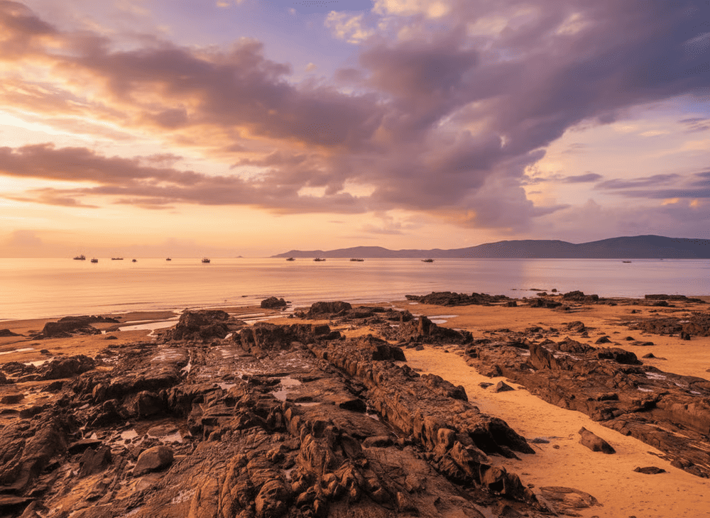 Tra Co Beach in Mong Cai is known as the longest and most romantic beach in Northern Vietnam